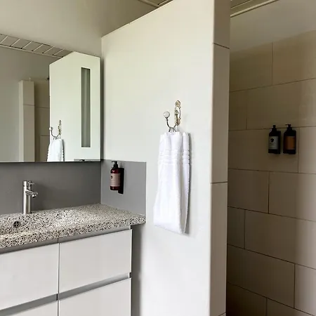 Kirsebaerkroen - The Between 3* Præstø