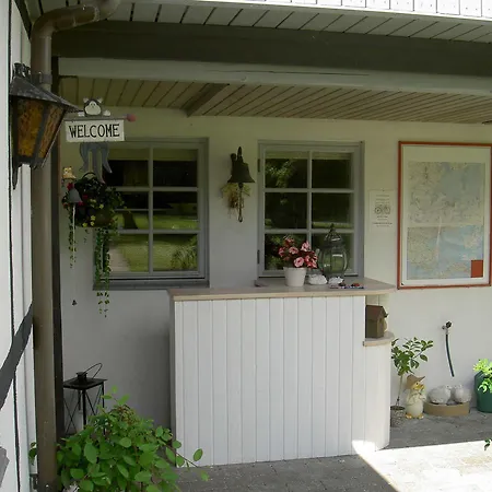 Guest house Kirsebaerkroen - The Between
